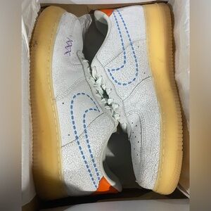 Hardly worn Nike Air Force 1s size 11